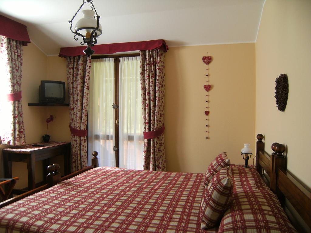 Albergo Thurwieser Santa Caterina di Valfurva Exterior foto