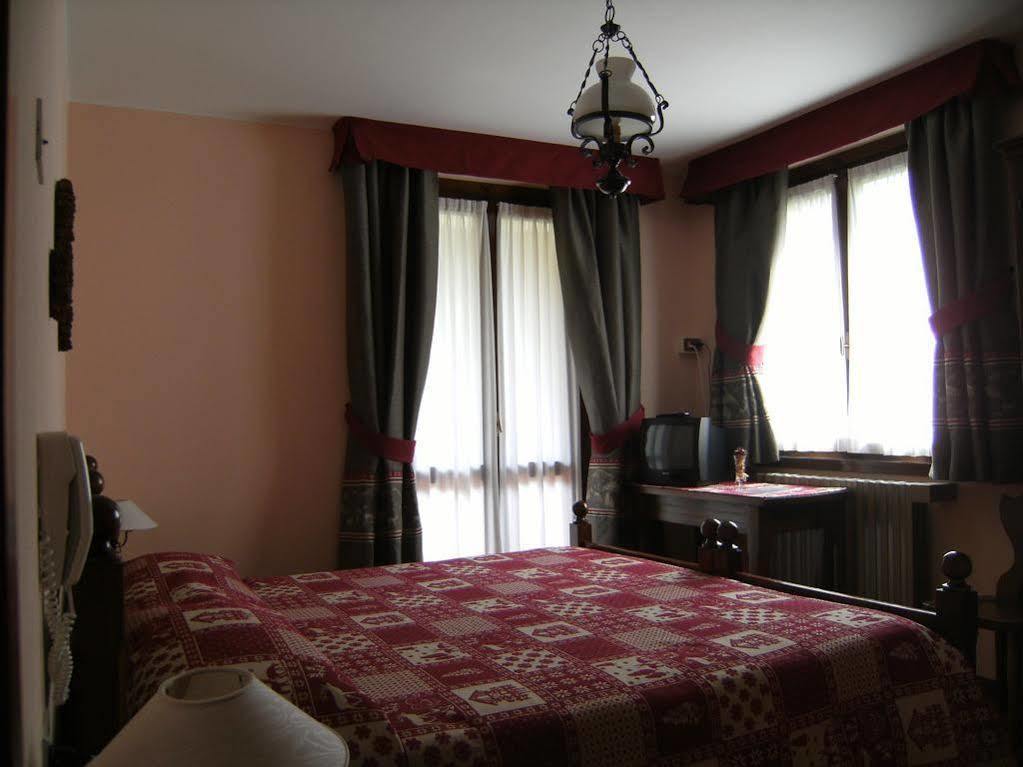Albergo Thurwieser Santa Caterina di Valfurva Exterior foto